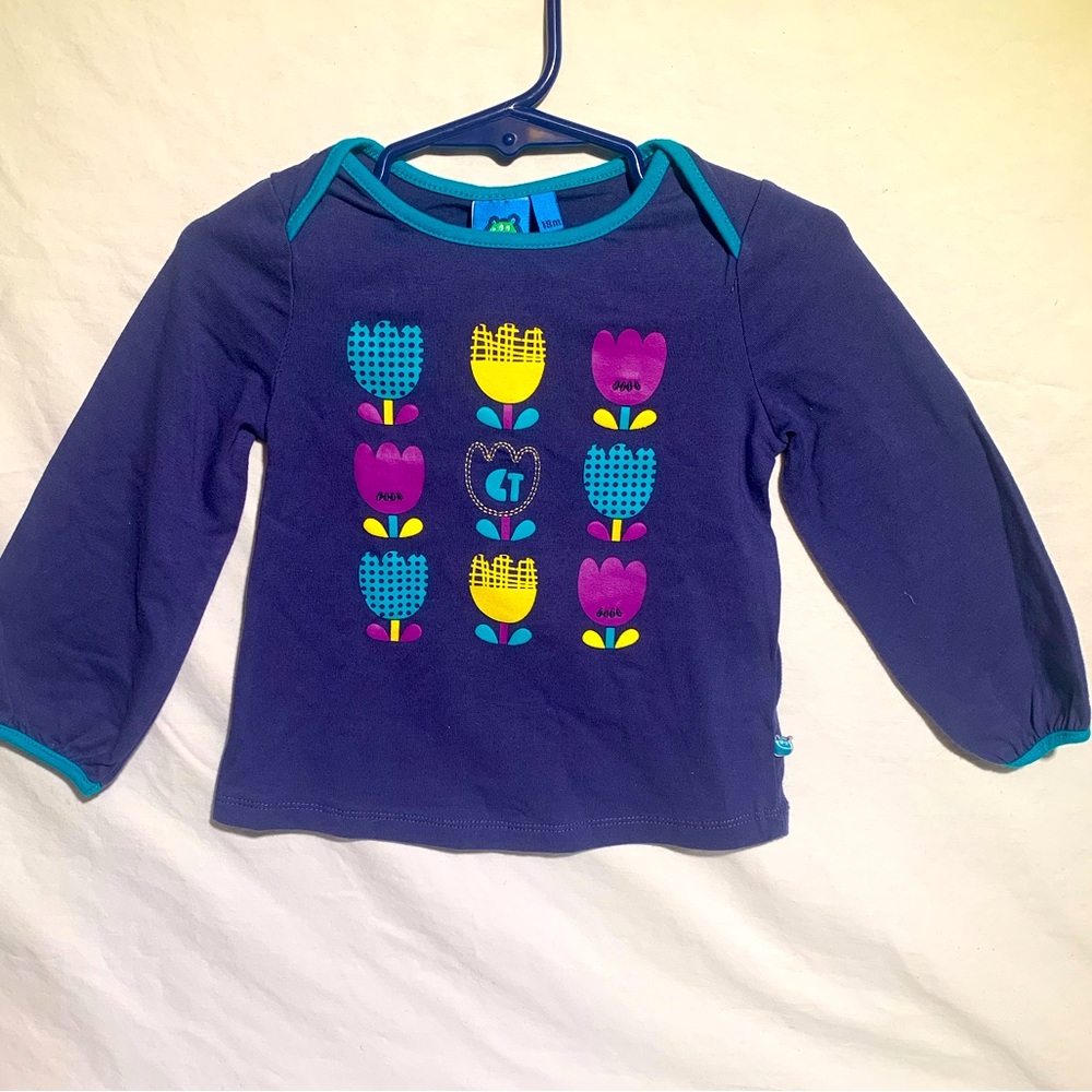 NWT cute flower shirt